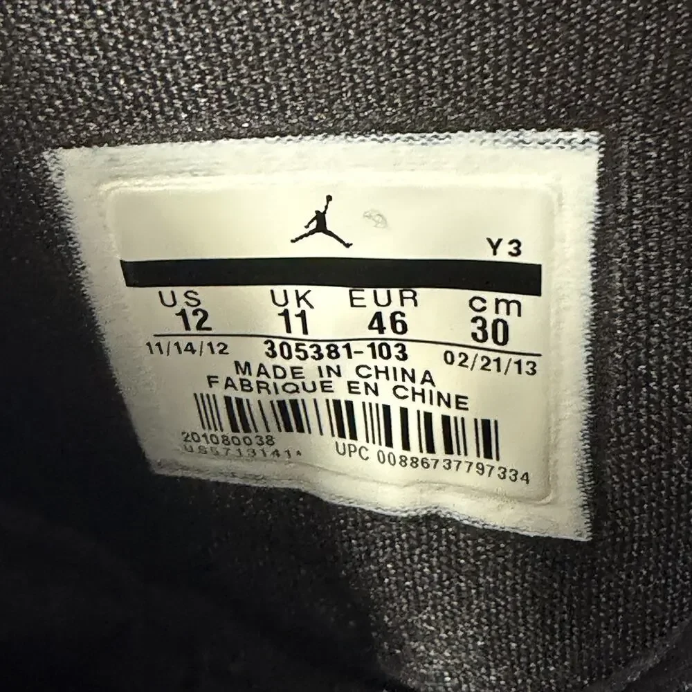 Men's Air Jordan 8 Retro Bugs Bunny 2013 White Red Black Size 12